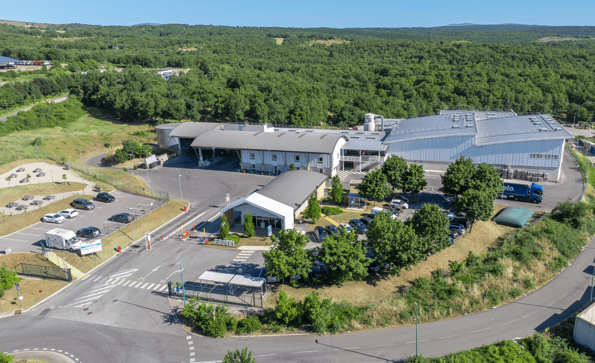 site ECOTRI - Centre de tri des emballages et des papiers - vue d'ensemble - Millau